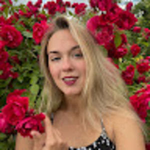 Meet your Posher, Nastia